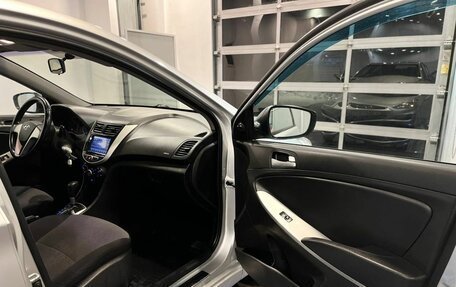 Hyundai Solaris II рестайлинг, 2013 год, 860 000 рублей, 26 фотография