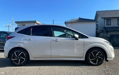 Nissan Note, 2021 год, 986 000 рублей, 6 фотография