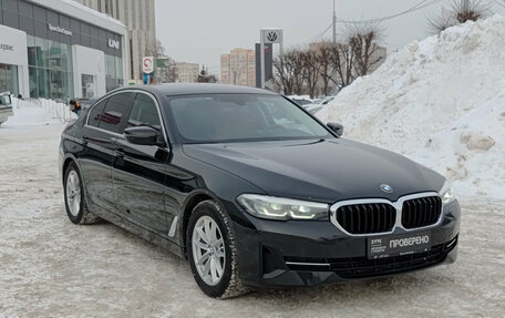 BMW 5 серия, 2021 год, 4 490 000 рублей, 3 фотография