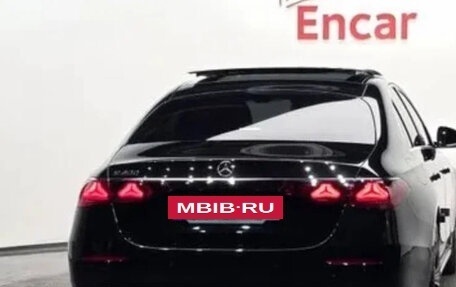 Mercedes-Benz E-Класс, 2025 год, 5 700 000 рублей, 3 фотография