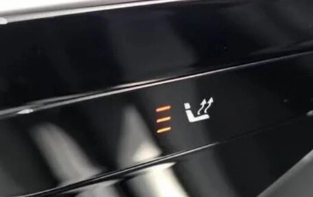 Mercedes-Benz E-Класс, 2025 год, 5 700 000 рублей, 9 фотография