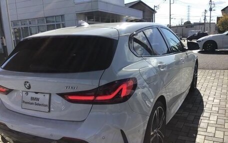 BMW 1 серия, 2022 год, 1 915 000 рублей, 7 фотография