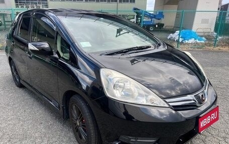 Honda Fit Shuttle I рестайлинг, 2012 год, 830 000 рублей, 2 фотография