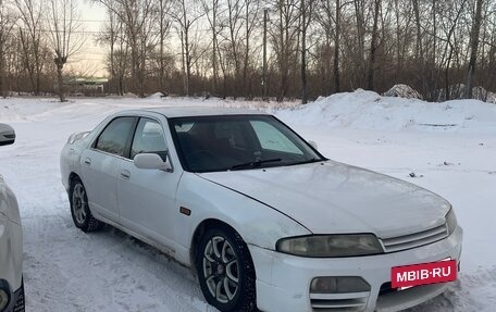 Nissan Skyline, 1993 год, 300 000 рублей, 3 фотография