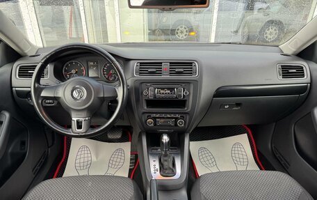 Volkswagen Jetta VI, 2012 год, 1 045 000 рублей, 9 фотография