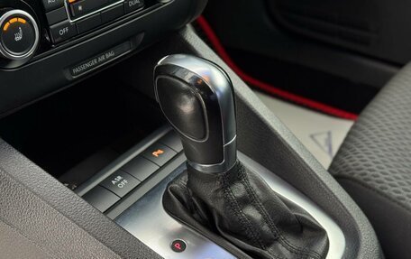 Volkswagen Jetta VI, 2012 год, 1 045 000 рублей, 22 фотография