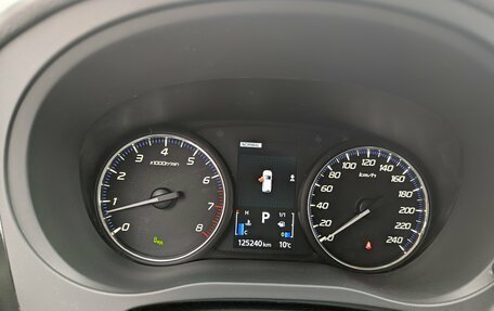 Mitsubishi Outlander III рестайлинг 3, 2021 год, 2 700 000 рублей, 12 фотография