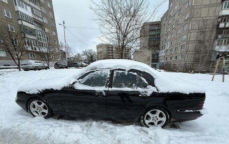 Mercedes-Benz E-Класс, 2001 год, 367 000 рублей, 5 фотография