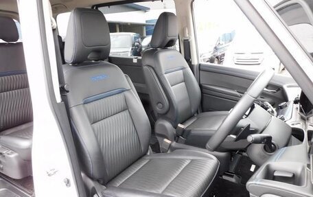 Nissan Serena, 2023 год, 2 680 000 рублей, 16 фотография