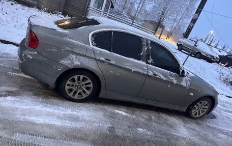 BMW 3 серия, 2007 год, 800 000 рублей, 2 фотография