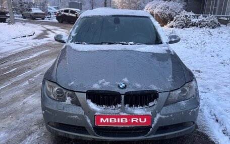 BMW 3 серия, 2007 год, 800 000 рублей, 6 фотография