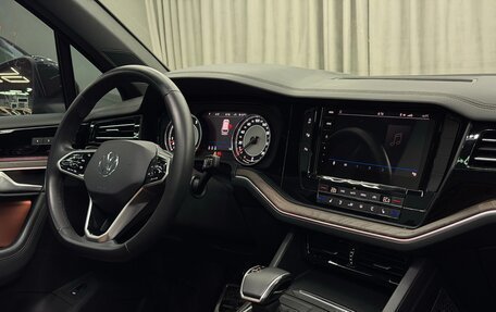 Volkswagen Touareg III, 2021 год, 5 249 990 рублей, 22 фотография