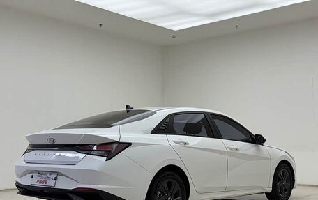 Hyundai Elantra, 2022 год, 1 375 000 рублей, 6 фотография