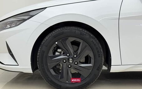 Hyundai Elantra, 2022 год, 1 375 000 рублей, 8 фотография