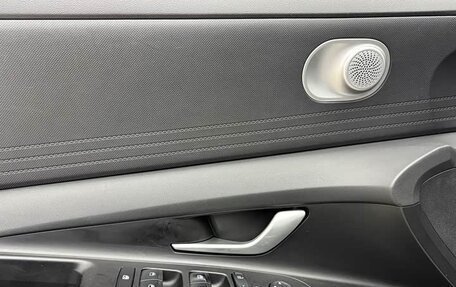 Hyundai Elantra, 2022 год, 1 375 000 рублей, 14 фотография