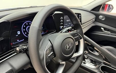 Hyundai Elantra, 2022 год, 1 375 000 рублей, 19 фотография