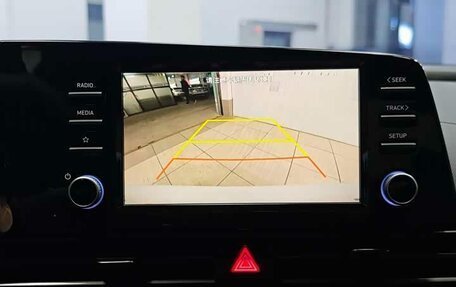 Hyundai Elantra, 2022 год, 1 515 000 рублей, 16 фотография