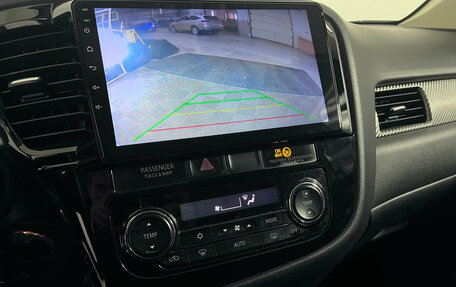 Mitsubishi Outlander III рестайлинг 3, 2013 год, 1 419 000 рублей, 11 фотография