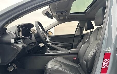 Hyundai Elantra, 2022 год, 1 390 000 рублей, 7 фотография