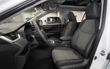 Toyota RAV4, 2025 год, 4 150 000 рублей, 9 фотография