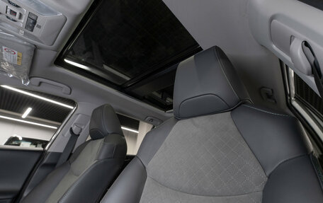 Toyota RAV4, 2025 год, 4 150 000 рублей, 10 фотография