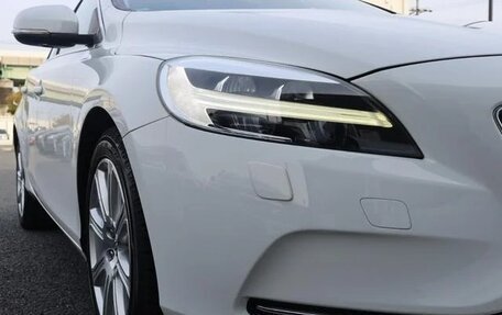 Volvo V40 II рестайлинг, 2018 год, 1 200 000 рублей, 5 фотография