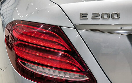 Mercedes-Benz E-Класс, 2018 год, 3 350 000 рублей, 12 фотография