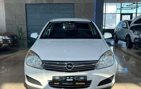 Opel Astra H, 2011 год, 715 000 рублей, 2 фотография