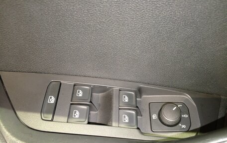 Skoda Karoq I, 2021 год, 2 399 000 рублей, 14 фотография