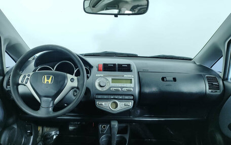 Honda Jazz I рестайлинг, 2006 год, 519 000 рублей, 11 фотография