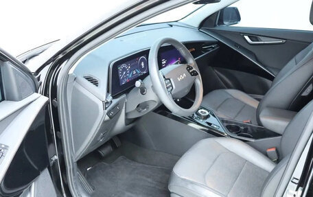 KIA Niro, 2023 год, 1 950 000 рублей, 5 фотография