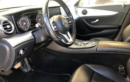 Mercedes-Benz E-Класс, 2018 год, 2 850 000 рублей, 8 фотография