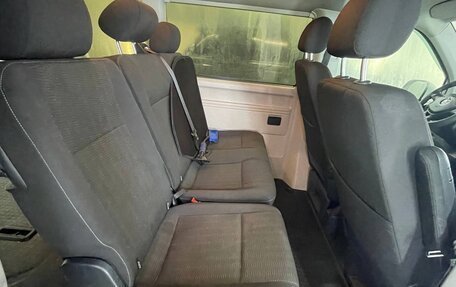 Volkswagen Caravelle T6 рестайлинг, 2017 год, 2 570 000 рублей, 11 фотография