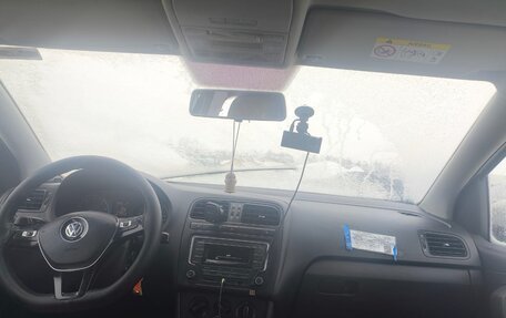 Volkswagen Polo VI (EU Market), 2019 год, 600 000 рублей, 5 фотография