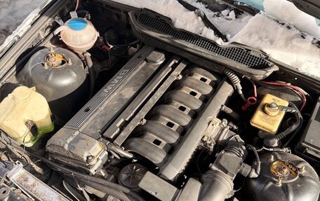 BMW 3 серия, 1996 год, 800 000 рублей, 11 фотография