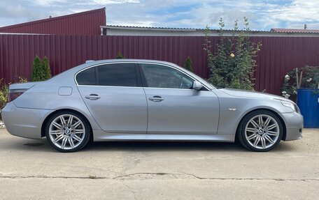 BMW 5 серия, 2004 год, 1 380 000 рублей, 2 фотография