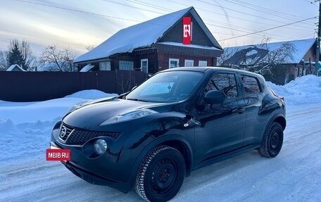 Nissan Juke II, 2011 год, 835 000 рублей, 2 фотография