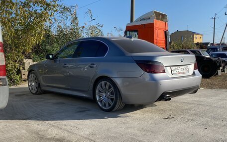 BMW 5 серия, 2004 год, 1 380 000 рублей, 3 фотография