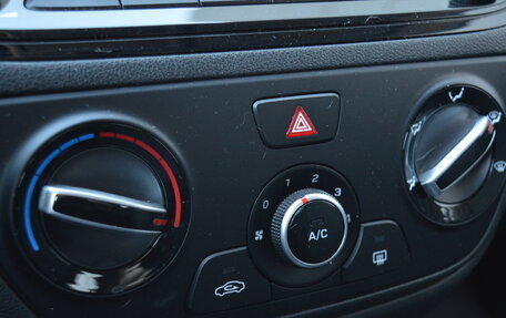 Hyundai Solaris II рестайлинг, 2021 год, 1 500 000 рублей, 11 фотография