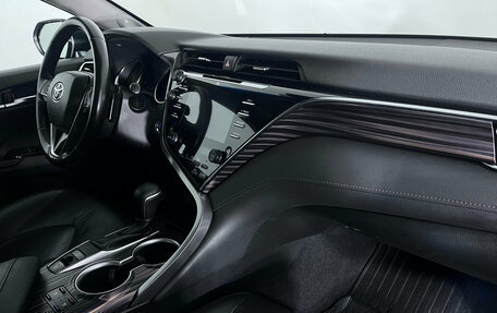 Toyota Camry, 2018 год, 2 849 000 рублей, 17 фотография