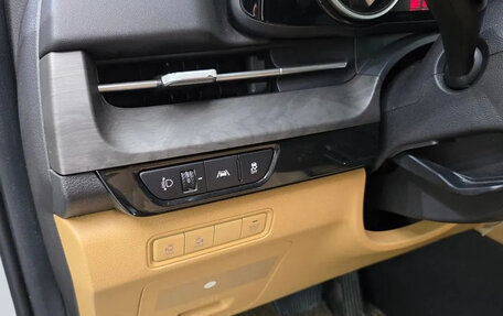 KIA Carnival, 2023 год, 5 120 000 рублей, 18 фотография