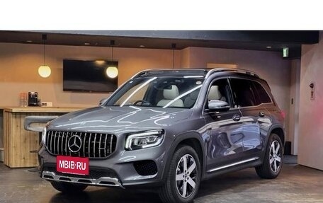 Mercedes-Benz GLB, 2022 год, 2 350 000 рублей, 5 фотография