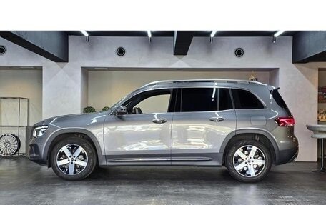 Mercedes-Benz GLB, 2022 год, 2 350 000 рублей, 11 фотография