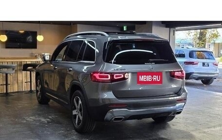 Mercedes-Benz GLB, 2022 год, 2 350 000 рублей, 10 фотография