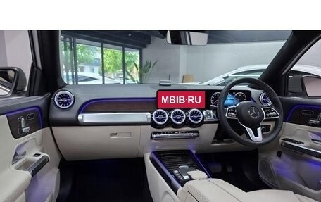 Mercedes-Benz GLB, 2022 год, 2 350 000 рублей, 18 фотография