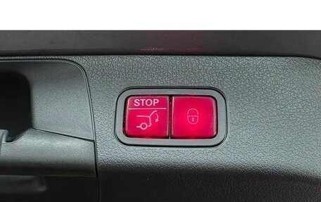 Mercedes-Benz GLB, 2022 год, 2 350 000 рублей, 28 фотография