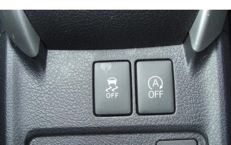 Toyota Corolla, 2018 год, 1 350 000 рублей, 15 фотография