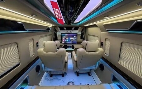 Toyota HiAce H300, 2023 год, 8 900 000 рублей, 12 фотография