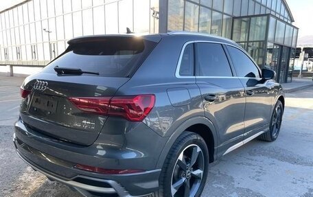 Audi Q3, 2021 год, 1 960 000 рублей, 3 фотография