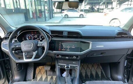 Audi Q3, 2021 год, 1 960 000 рублей, 2 фотография